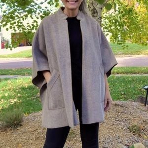 Vintage one of a kind poncho from 1950- 60s Made in New Zealand. 100% wool.